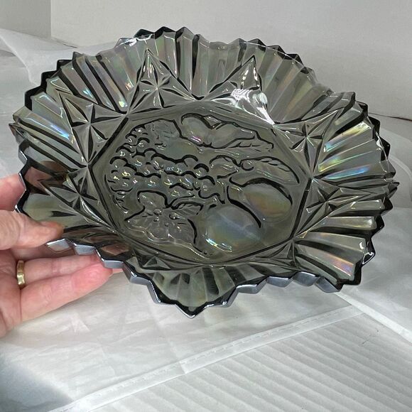 VTG Federal Glass Pioneer 10” blue smoke saw tooth edge fruit bowl - Picture 2 of 6